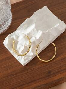 1 paire de boucles d'oreilles créoles en acier inoxydable plaquées or 18 carats avec cubic zirconia cubiques en forme de U pour femmes. Style français à la mode Ins, convient pour la fête, le rendez-vous, le bureau, cadeau de la fête des mères