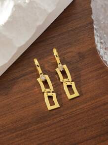 1 paire de boucles d'oreilles créoles en acier inoxydable plaquées or 18 carats avec cubic zirconia cubiques en forme de U pour femmes. Style français à la mode Ins, convient pour la fête, le rendez-vous, le bureau, cadeau de la fête des mères