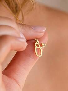 1入女式不鏽鋼字母項鍊，時尚防水個性化定制字母頸鍊