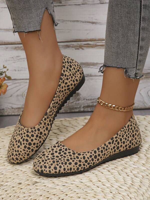 Frauen Leopard Muster Flache Schuhe - Bequeme und vielseitige Mokassins mit rundem Zehenbereich und apricotfarbenem Leopardenmuster für Arbeit und Outdoor Aktivitäten.