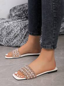 2024 Phụ Nữ Mới Mùa Hè Plus Size Flat Ngọc Trai Dép Hở Mũi Vuông Mũi Giày Sandal Từ Châu Âu Và Châu Mỹ - trắng - Xem 5