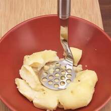 1 Piece Stainless Steel Mash Press Mash Potato Mash Multifunctional Food Mash Potato Mash Kitchen Mash Gadget,Vegetable Fruit Tools,Kitchen Items,Cutter,Food,Salad,Decor,Storage,Party,Birthday. - White - View 3