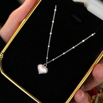 1pc Fashionable S925 Sterling Silver Drawing Process Heart-Shaped Pendant Necklace For Women, High-End Minimalist Collarbone Chain, Silver Weight 2.50g