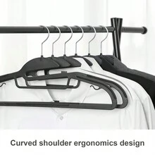 SONGMICS 50 Pack Coat Hangers, Premium Quality Plastic Suit Hangers, Heavy-Duty, S-Shaped Opening, Non-Slip, Space-Saving, 360º Swivel Hook, 16.3 Inches Long - 黑色 - 查看 3