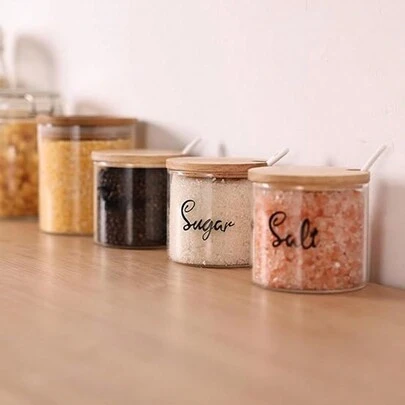 GDCZ 1pc 12oz Glass Sugar Jar Salt And Pepper Grinders Seasoning Spice Container With Wooden Lid And Ceramic Spoon, Multipurpose Salt Sugar Pepper Kitchen Seasoning Jars, Restaurant Salt And Pepper Bowls, High-End And Easy To Clean, Kitchen Decorative Accessories