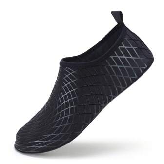 Zapatos de agua negros para hombres y mujeres, calcetines acuáticos descalzos de secado rápido, adecuados para actividades al aire libre como surf, buceo, yoga y fitness