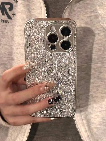 Luxury Glitter Phone Case Compatible With IPhone 17 Pro Max/17 Pro/17 Air/17/16 Pro Max/16 Pro/16/16 Plus/15/15 Pro Max/15 Pro/15 Plus/11/12/13/14 Pro Max/11 Pro/11 Pro Max/12 Pro/12 Pro Max/13 Pro/13 Pro Max/14 Pro/14 Pro Max, Shockproof, Minimalist, Creative Heart Design For Women