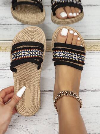 Fashionable Women  Flat Sandals With Rope Sole,  European And American Style, Bohemian Beach Sandals