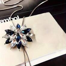 1 pezzo di collana lunga con decorazioni in cristallo e zirconi cubici a forma di fiore per accessori da festa e banchetto per donne - Blu - Visualizzare 2