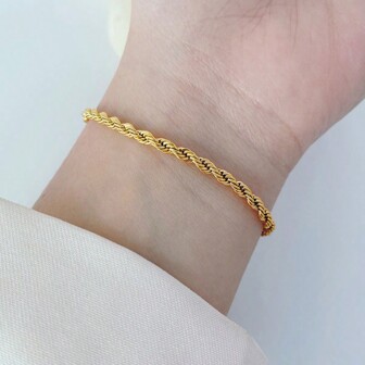 Women's Stainless Steel Bracelet Plated With 18K Gold Fried Dough Twists Simple Fashion Bracelet