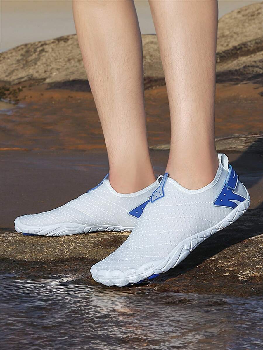 Unisex Outdoor Water Shoes, Breathable Soft-Sole Five Fingers Shoes For Summer Outdoor Beach Diving Swimming Hiking, Anti-Slip