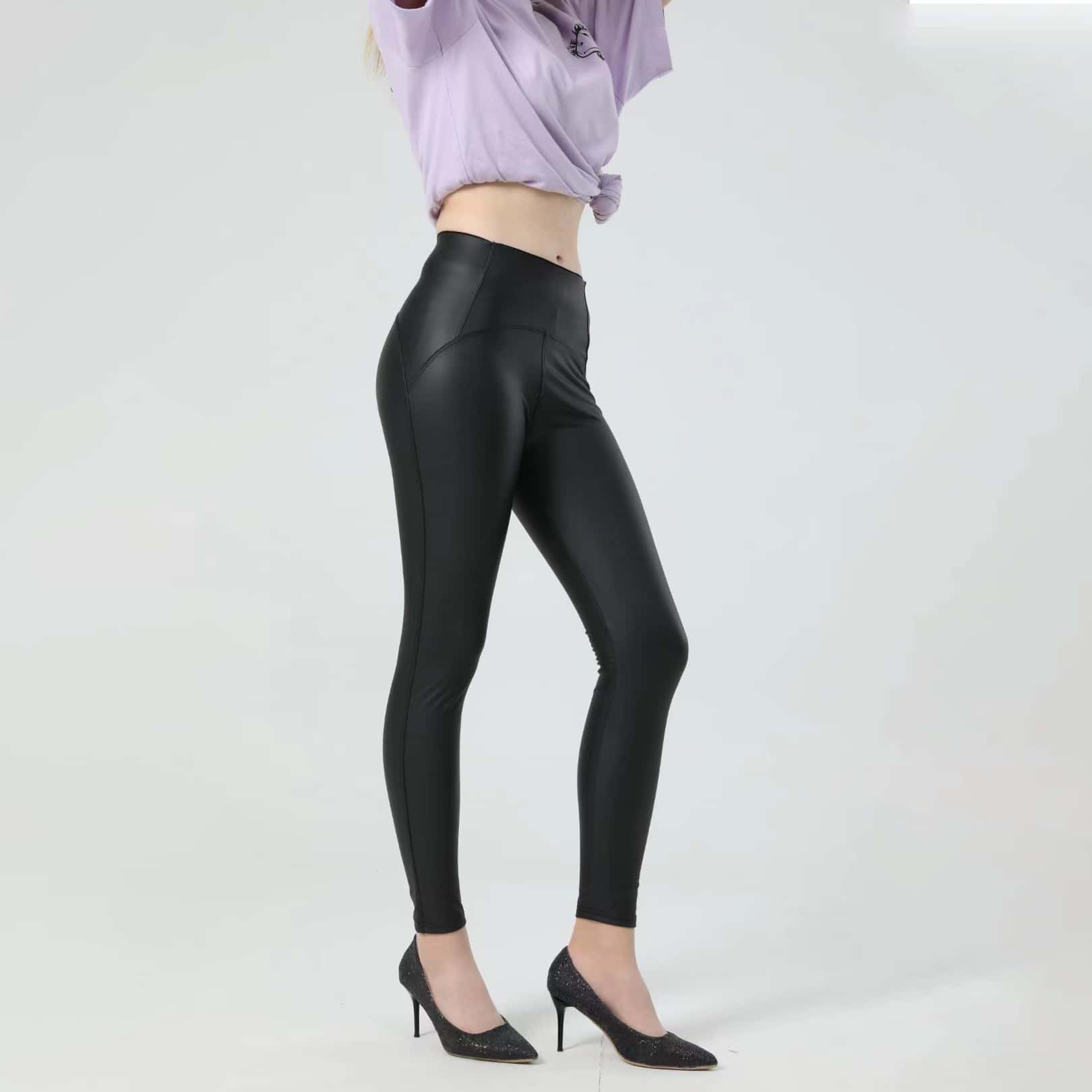 Leggings de ecopiel negros de cintura alta, ajustados al tobillo para mujeres - Negro - Ver 1