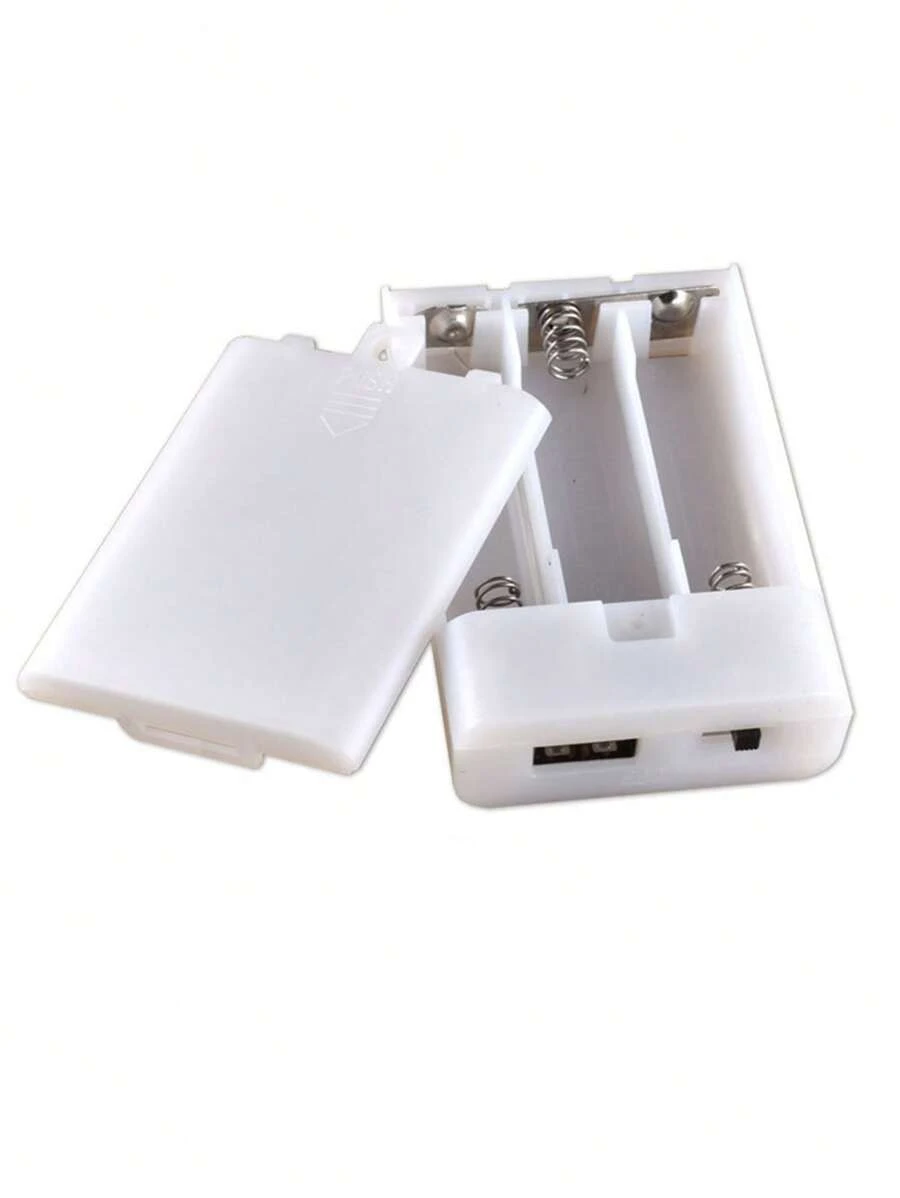 1pc USB Female Socket 3 AA Battery Case White Battery Box Holder for 4.5- 5V USB LED Strip Lights Fairy String Lights Curtain Lights and other Device with Cover and On/Off Switch