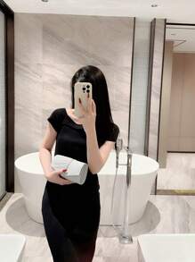 Women Mini Sparkling Pleated Design Evening Bag With Rhinestone Decor Flap Clutch Fashionable Dress Bag Party Purse Chain Bag, Tready Bride Bag, Perfect For Party,Wedding, Prom,Dinner/Banquet, Matching With Wedding Dress, Formal Dresses, Prom Dress, Birthday Dress, Party Dress