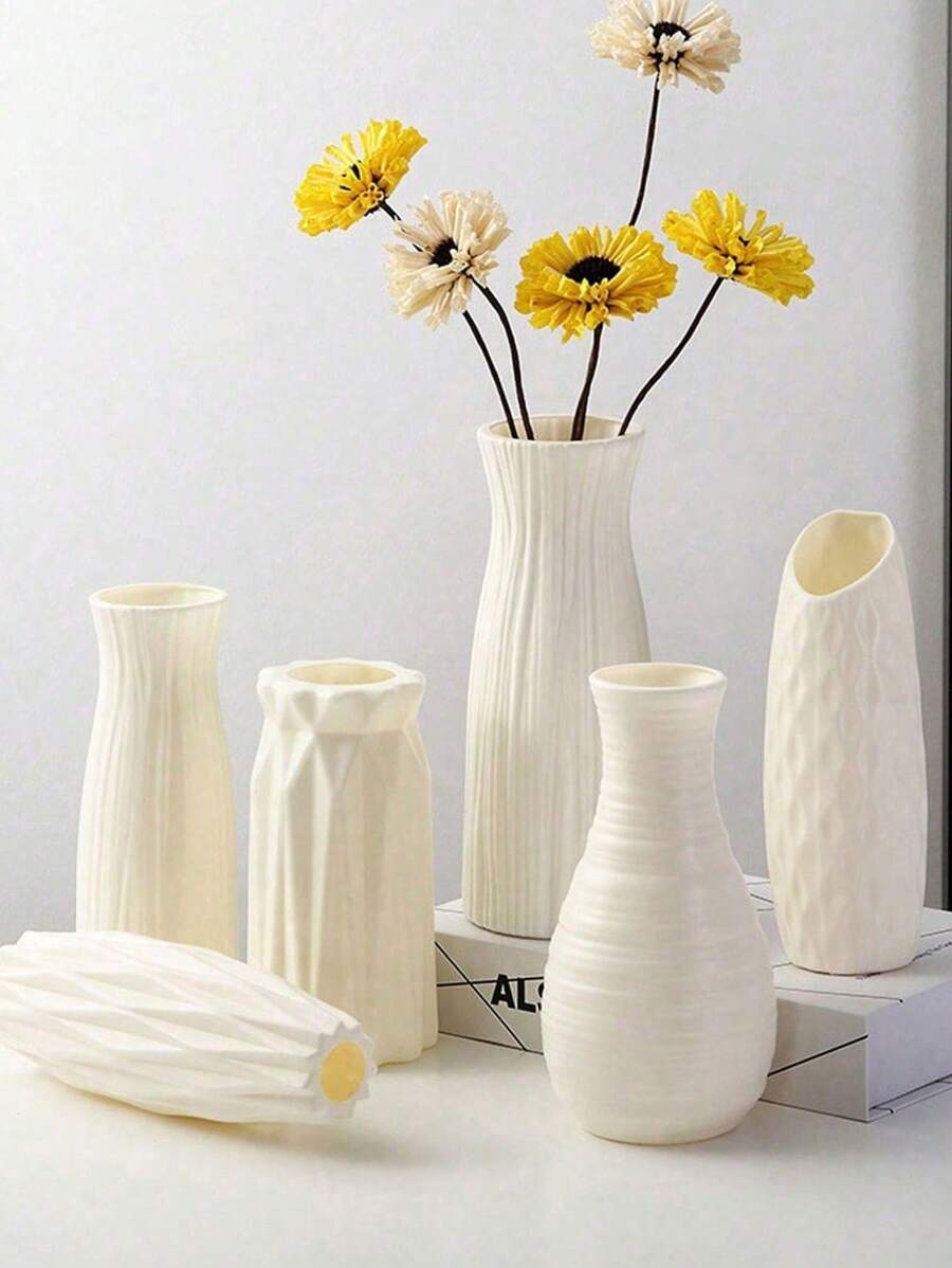 1入組PE塑料裝飾花瓶，帶有壓花設計，適用於家居和辦公室裝飾的桌上裝飾品