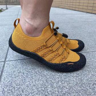 2024 New Spring And Summer Men's Non-Slip Permeable Soft Sole No-Tie Shoelace Quick Wear Off River Shoes Lightweight Comfortable Quick Dry Round Toe Men's Wading Shoes Fashion Knit Mesh Men's Fishing Shoes Men's Vacation Hiking Leisure Beach Shoes Multi-Functional Men's Loafers A Simple Fit Men's Driving Practice Car Shoes Quick And Easy Men's Jump Rope Training Shoes Cheap Men's Low-Top Casual Sports Shoes Non-Slip TPR Sole Suitable Men's Outdoor Activities