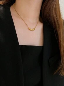 This Elegant And Sophisticated 18K Gold-Plated Stainless Steel Necklace Features Five Round Beads And Is Suitable For Women To Wear In Daily Life Or At Parties, Or As A Gift For Mother Day.