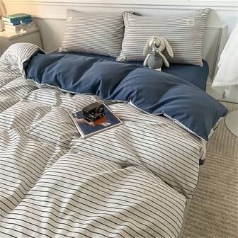 4 件套超柔软条纹床上用品套装（1 件羽绒被套、1 件床笠、2 件枕套），四季适用