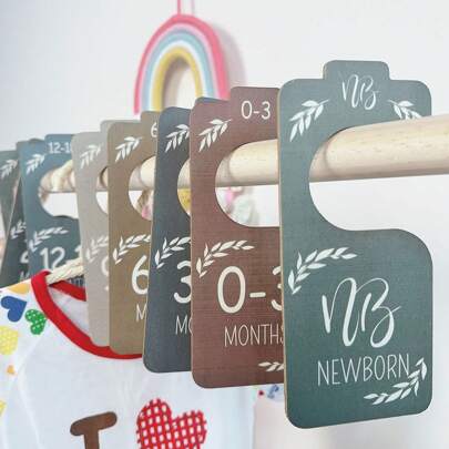 8PCS/SET Wodden Baby Closet Dividers Colorful Nursery Decor Baby Clothes Dividers For Closet Hangers Organizer For Boys Girls Closet From Newborns To 24Month+ Love Valentine