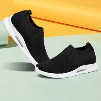 Minimalistiska sportskor för män Utomhus Casual Walking Skor Lätta och bekväma sportskor Strapless Sneakers Black_White