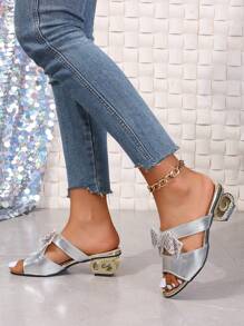 Women Summer New Comfortable Chunky High Heels Fashionable Sandals European And American Style Round Toe Open Toe Rhinestone Bowknot Soft Leather Medium Heel Versatile Outdoor Slippers