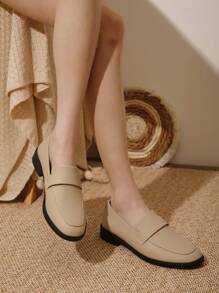 Women's Fashionable Low-Heeled Loafers For Casual Wear