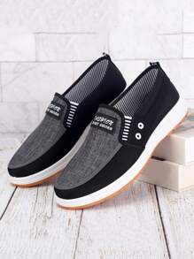 Zapatos de lona ligeros para hombres, antideslizantes y resistentes al desgaste, transpirables y cómodos, adecuados para caminar en interiores y exteriores - Negro - Ver 3