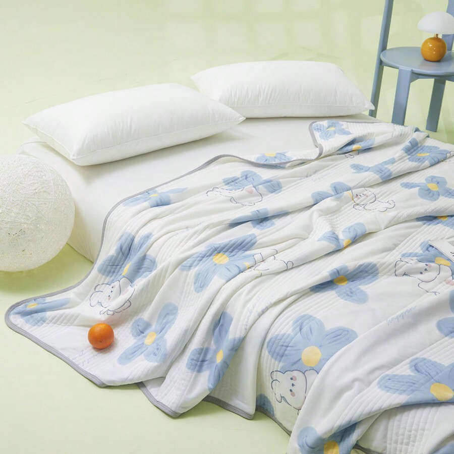 One Piece Printed SeamEdged Summer Quilt, Light Weight, WideEdged