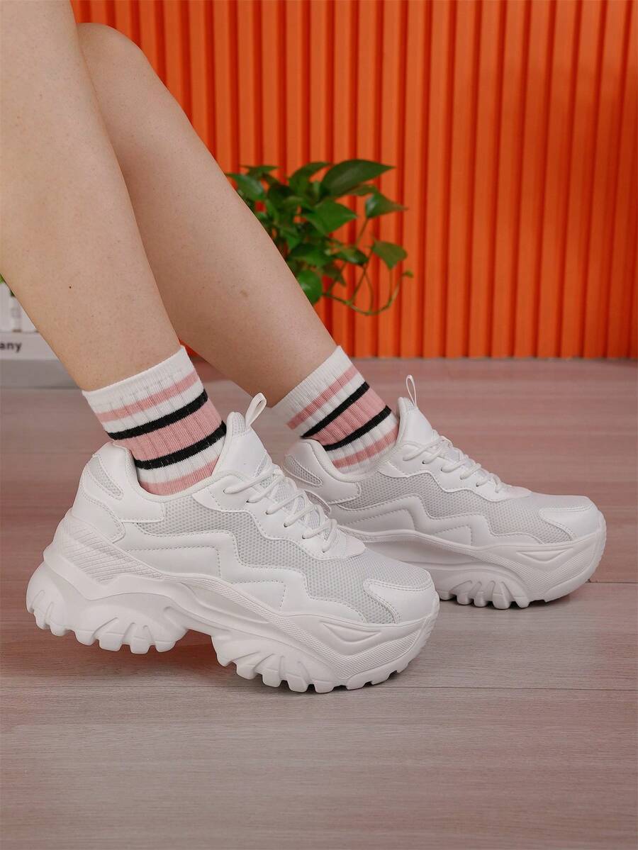 Giày Thể Thao Nữ Chunky, Giày Thể Thao Thông Thường Nhẹ Mới Mùa Hè 2024 Kích Thước Lớn Với Nền Tảng Retro Thoáng Khí - trắng - Xem 1
