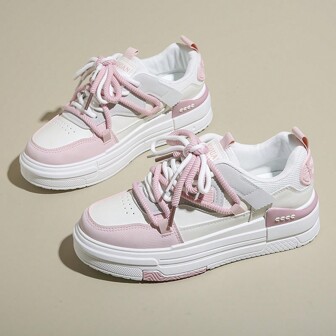 Zapatillas blancas para mujer de primavera de 2024, estilo coreano casual con plataforma gruesa, combinables con todo para estudiantes