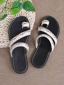 Casual Colorful Braided Strap Rhinestone Decor Fashionable Flip Flops For Holidays And Beach - Red and White - View 8
