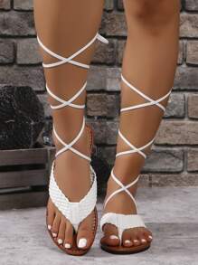 Chaussons d'été blancs pour femmes, tongs simples et à enfiler avec des sangles - Blanc - Voir 1