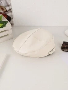 1 pieza de sombrero tipo boina de PU monocromático para mujeres con hebilla ajustable y diseño elegante de cuatro esquinas; adecuado para sesión de fotos de viaje