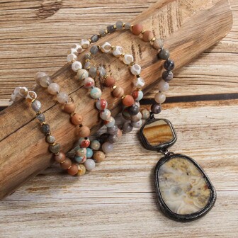 1入新款波西米亞風女士珠寶彩色天然石頭玻璃結項鍊，天然石頭立方體和橢圓形吊墜項鍊，毛衣鏈