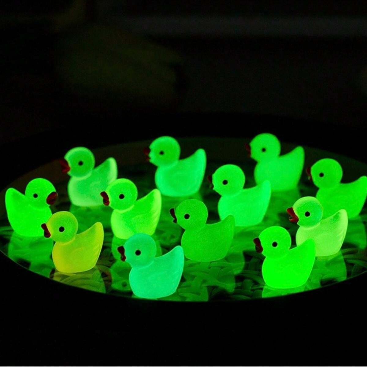 1pc Large Prank Funny Toy, Middle Finger Up Duck Shaped Swimming Pool