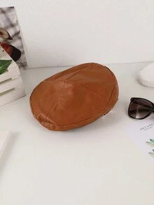 1 pieza de sombrero tipo boina de PU monocromático para mujeres con hebilla ajustable y diseño elegante de cuatro esquinas; adecuado para sesión de fotos de viaje