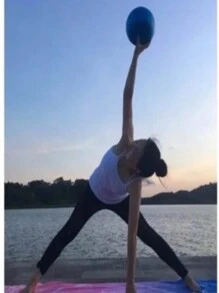 Gymnastics Balls - Aleatorio - View 3