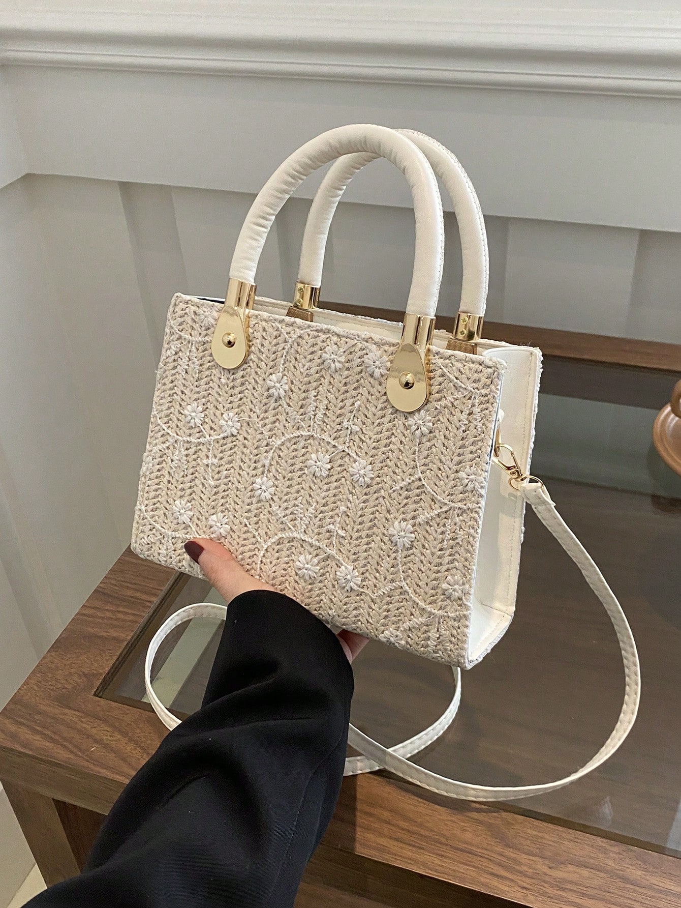 حقيبة يد نسائية ذات لون أحادي مطرزة بنمط حجري منسو...