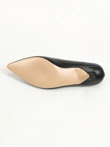 2024 Women's New Classic Minimalist Comfortable Fashion French Style Mid Heel Pointed Toe / Round Toe Slip-On Casual Flat Boat Shoes, Suitable For Work, Commuting, Spring/Autumn, All Season, Glossy Patent Leather Elegant Workplace Social Quality Street Style Pumps