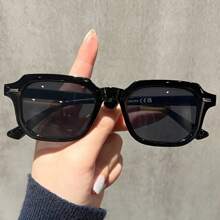 1pc/2pcs/3pcs Women Rivet Decor Square Shaped Sunglasses, Retro Minimalist Metal Hinge Sunglasses For Travel, Party, Daily Use Fashionable Shade Elegant Outfit Family Outings Travel Vacation Holiday