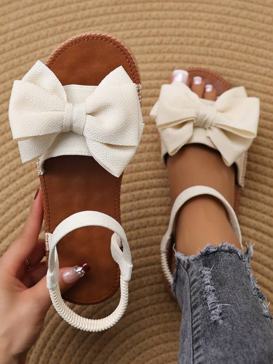 女式英倫風格米白色蝴蝶結新時尚簡約扁圓頭涼鞋 - 米色 - 查看 1