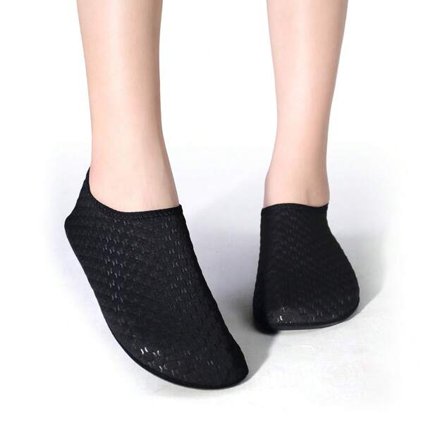 Men Beach Shoes With Anti-Slip Soft Sole, Water Sports And Outdoor Hiking Sneakers