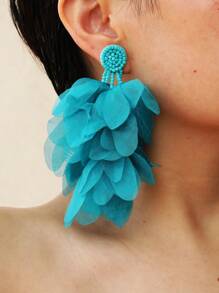 1 par de pendientes con borlas y flores de encaje adecuados para mujer para ser usados en la playa o diariamente