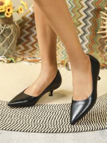 2024 Women's New Classic Minimalist Comfortable Fashion French Style Mid Heel Pointed Toe / Round Toe Slip-On Casual Flat Boat Shoes, Suitable For Work, Commuting, Spring/Autumn, All Season, Glossy Patent Leather Elegant Workplace Social Quality Street Style Pumps