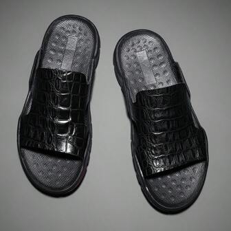 Plus Size Fashionable Crocodile Print Casual Slippers For Men