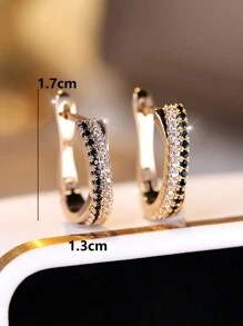 1 paire de Boucles d'oreilles élégantes minimalistes plaquées or avec pierres CZ noires et blanches, pour fiançailles, mariage et port quotidien