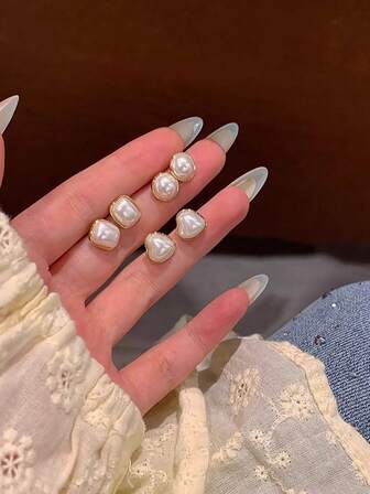 1對方形人造珍珠耳環，適合春夏日常佩戴