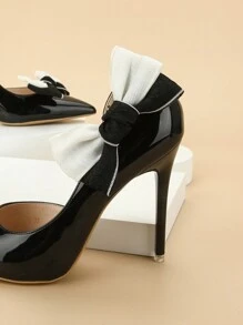 2pcs Korean Princess Cute Flower Black And White Two-Tone Cloth Design Bow Shoe Clips High-Grade And Elegant New Shoe Buckle