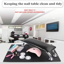 Estera de mesa para uñas de arte negra, cojín de soporte de brazo portátil y plegable para arte de uñas, suave estera de mesa impermeable de arte de uñas de microfibra de PU especial, adecuada para manicurista, práctica de manicura en casa, gran alfombrilla para mouse de oficina, alfombrilla de mouse impermeable para juegos.