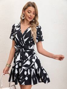 Vestido Con Volantes En La Parte Inferior,Vestido Con Cinturón En Patrón Geométrico, Vestido De Manga Corta Con Cuello V En Verano - Negro - Ver 3